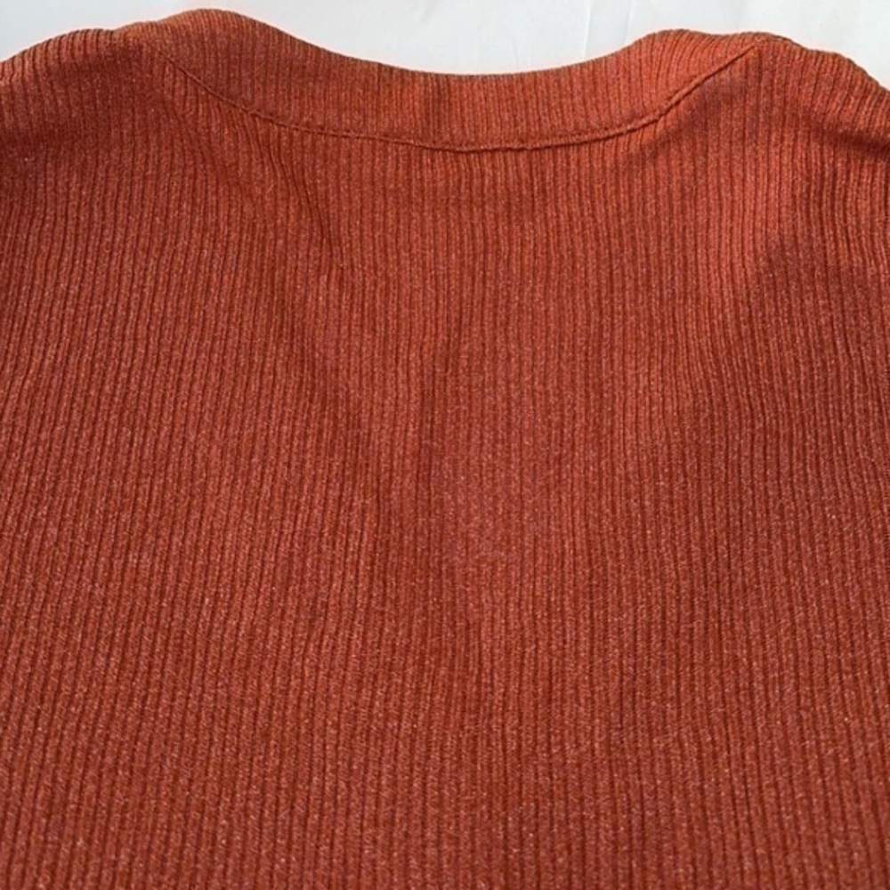 Privacy‎ Please Nadia Rust Metallic Shimmer Button Down Cardigan Size Medium - Picture 12 of 12